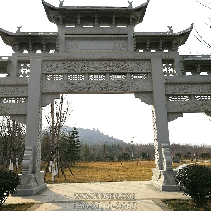 景區(qū)公園廣場(chǎng)青石仿古三門(mén)石雕牌坊雕塑