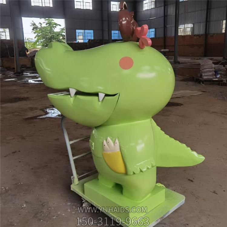 商場游樂園美陳擺件卡通動(dòng)物公仔鱷魚雕塑