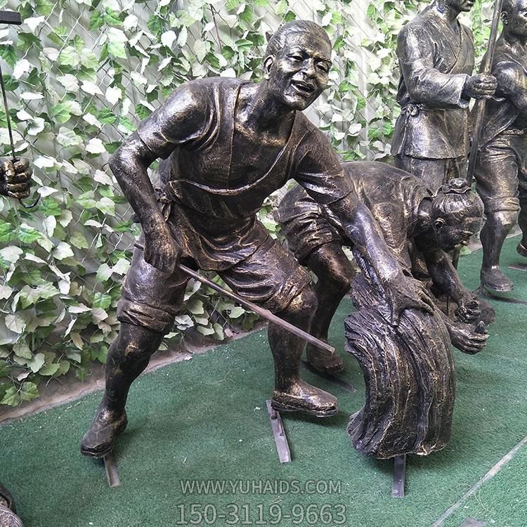 玻璃鋼仿銅色割稻子、插秧等干貨農(nóng)民塑像雕塑
