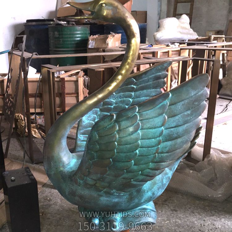 戶(hù)外動(dòng)物園游樂(lè)場(chǎng)不銹鋼仿真彩繪動(dòng)物天鵝雕塑