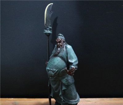 玻璃鋼彩繪創(chuàng)意公司室內(nèi)關公雕塑