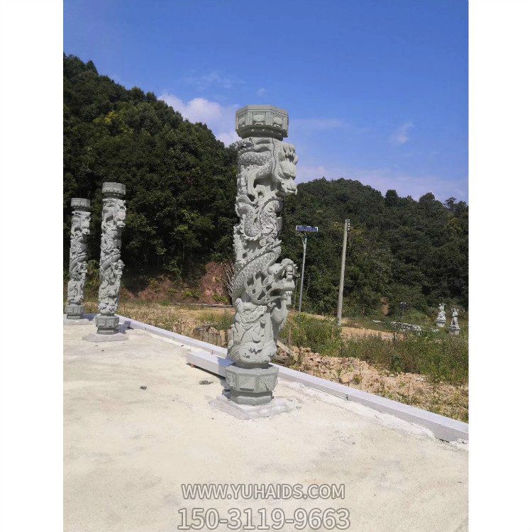 廣場(chǎng)戶外園林青石石雕盤(pán)龍龍柱雕塑
