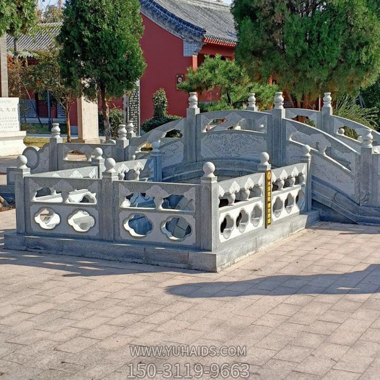 花崗巖石雕小橋，橋欄桿護(hù)欄雕塑