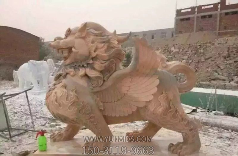戶(hù)外廣場(chǎng)大型神獸景觀石雕黃蠟石貔貅雕塑
