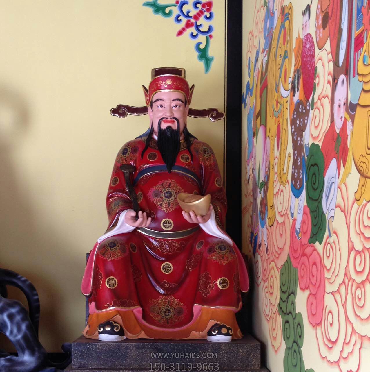 玻璃鋼彩繪寺廟供奉菩薩招財財神爺?shù)袼?>
                                <h2>玻璃鋼彩繪寺廟供奉菩薩招財財神爺?shù)袼?參數(shù)說明</h2>
                                                                        <table>
                                      <tr>
                                        <th>產(chǎn)品標(biāo)題</th>
                                        <td>玻璃鋼彩繪寺廟供奉菩薩招財財神爺?shù)袼?/td>
                                      </tr>
                                      <tr>
                                        <th>發(fā)布時間</th>
                                        <td>2023-06-07 15:32</td>
                                      </tr>
                                      <tr>
                                        <th>價格</th>
                                        <td><span>電話咨詢</td>
                                      </tr>
                                                                              <tr>
                                          <th>制作材質(zhì)</th>
                                          <td>玻璃鋼</td>
                                        </tr>
                                                                              <tr>
                                          <th>其他</th>
                                          <td>彩繪</td>
                                        </tr>
                                                                          </table>
                                <h2>玻璃鋼彩繪寺廟供奉菩薩招財財神爺?shù)袼?詳細(xì)說明</h2>
                                <p>玉海雕塑是一家綜合性的雕塑公司，擁有多款玻璃鋼彩繪寺廟供奉菩薩招財財神爺?shù)袼苣Ｐ?，可加工定制多種玻璃鋼彩繪寺廟供奉菩薩招財財神爺?shù)袼?，支持材質(zhì)、樣式、風(fēng)格、尺寸大小等方面的調(diào)整修改定制。我們所加工制作的玻璃鋼彩繪寺廟供奉菩薩招財財神爺?shù)袼苜|(zhì)優(yōu)價廉，遍布全國多個省市地區(qū)，想要了解更多案例圖片，請電話或微信咨詢。材質(zhì)、大小、樣式等都可以按需定制，還可根據(jù)您提供給的玻璃鋼彩繪寺廟供奉菩薩招財財神爺?shù)袼軜訄D進(jìn)行制作！如有相關(guān)需求，歡迎致電（微信同號）：<span>150-3119-9663</span></p>
                                                                <div   class=