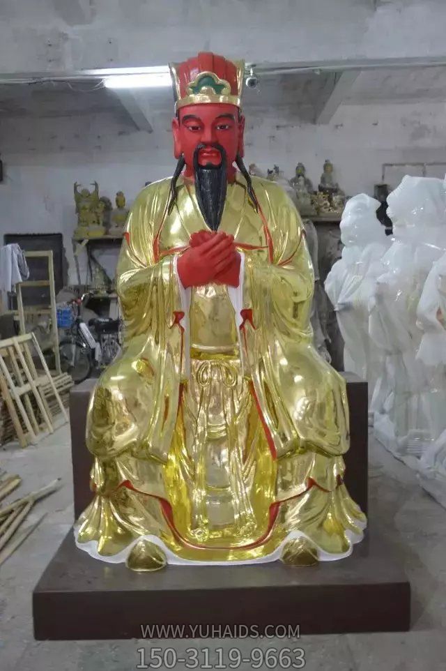 玻璃鋼寺廟供奉神佛城隍爺?shù)袼?>
                                <h2>玻璃鋼寺廟供奉神佛城隍爺?shù)袼?參數(shù)說(shuō)明</h2>
                                                                        <table>
                                      <tr>
                                        <th>產(chǎn)品標(biāo)題</th>
                                        <td>玻璃鋼寺廟供奉神佛城隍爺?shù)袼?/td>
                                      </tr>
                                      <tr>
                                        <th>發(fā)布時(shí)間</th>
                                        <td>2023-06-07 15:34</td>
                                      </tr>
                                      <tr>
                                        <th>價(jià)格</th>
                                        <td><span>電話(huà)咨詢(xún)</td>
                                      </tr>
                                                                              <tr>
                                          <th>制作材質(zhì)</th>
                                          <td>玻璃鋼</td>
                                        </tr>
                                                                          </table>
                                <h2>玻璃鋼寺廟供奉神佛城隍爺?shù)袼?詳細(xì)說(shuō)明</h2>
                                <p>玉海雕塑是一家綜合性的雕塑公司，擁有多款玻璃鋼寺廟供奉神佛城隍爺?shù)袼苣Ｐ?，可加工定制多種玻璃鋼寺廟供奉神佛城隍爺?shù)袼埽С植馁|(zhì)、樣式、風(fēng)格、尺寸大小等方面的調(diào)整修改定制。我們所加工制作的玻璃鋼寺廟供奉神佛城隍爺?shù)袼苜|(zhì)優(yōu)價(jià)廉，遍布全國(guó)多個(gè)省市地區(qū)，想要了解更多案例圖片，請(qǐng)電話(huà)或微信咨詢(xún)。材質(zhì)、大小、樣式等都可以按需定制，還可根據(jù)您提供給的玻璃鋼寺廟供奉神佛城隍爺?shù)袼軜訄D進(jìn)行制作！如有相關(guān)需求，歡迎致電（微信同號(hào)）：<span>150-3119-9663</span></p>
                                                                <div   class=