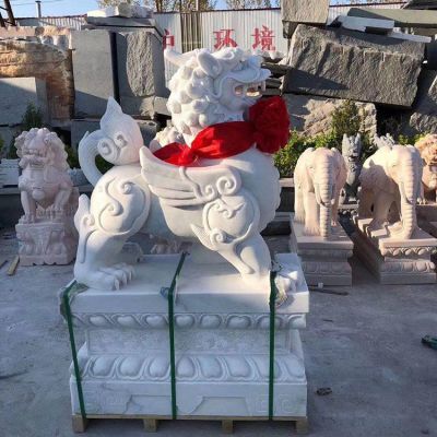 漢白玉石雕貔貅，門店看門神獸