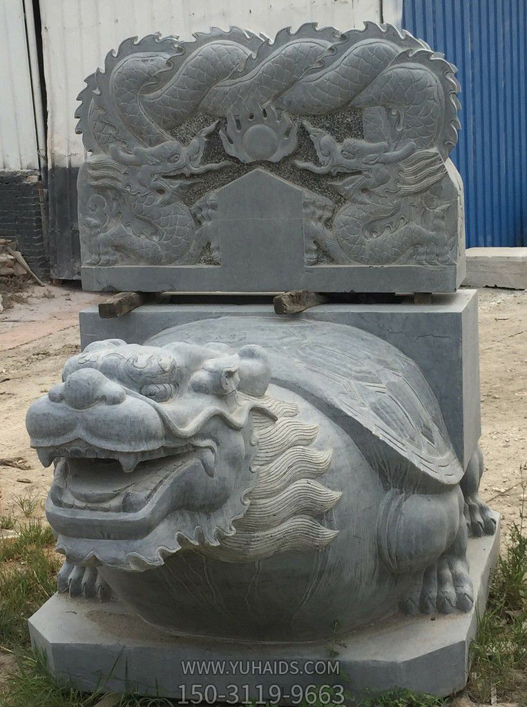 公園里擺放的青石石雕創(chuàng)意龍龜?shù)袼?>
                                <h2>公園里擺放的青石石雕創(chuàng)意龍龜?shù)袼?參數(shù)說明</h2>
                                                                        <table>
                                      <tr>
                                        <th>產(chǎn)品標題</th>
                                        <td>公園里擺放的青石石雕創(chuàng)意龍龜?shù)袼?/td>
                                      </tr>
                                      <tr>
                                        <th>發(fā)布時間</th>
                                        <td>2023-06-07 17:13</td>
                                      </tr>
                                      <tr>
                                        <th>價格</th>
                                        <td><span>電話咨詢</td>
                                      </tr>
                                                                              <tr>
                                          <th>雕刻內容</th>
                                          <td>龍、龍龜</td>
                                        </tr>
                                                                              <tr>
                                          <th>應用場所</th>
                                          <td>公園</td>
                                        </tr>
                                                                              <tr>
                                          <th>制作材質</th>
                                          <td>石雕、青石、石雕</td>
                                        </tr>
                                                                          </table>
                                <h2>公園里擺放的青石石雕創(chuàng)意龍龜?shù)袼?詳細說明</h2>
                                <p>玉海雕塑是一家綜合性的雕塑公司，擁有多款公園里擺放的青石石雕創(chuàng)意龍龜?shù)袼苣Ｐ停杉庸ざㄖ贫喾N公園里擺放的青石石雕創(chuàng)意龍龜?shù)袼埽С植馁|、樣式、風格、尺寸大小等方面的調整修改定制。我們所加工制作的公園里擺放的青石石雕創(chuàng)意龍龜?shù)袼苜|優(yōu)價廉，遍布全國多個省市地區(qū)，想要了解更多案例圖片，請電話或微信咨詢。材質、大小、樣式等都可以按需定制，還可根據(jù)您提供給的公園里擺放的青石石雕創(chuàng)意龍龜?shù)袼軜訄D進行制作！如有相關需求，歡迎致電（微信同號）：<span>150-3119-9663</span></p>
                                                                <div   class=