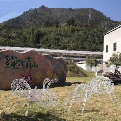 不銹鋼鐵藝螞蟻，鐵絲焊接成的鏤空螞蟻