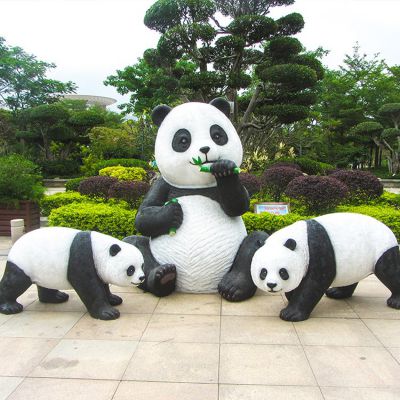 玻璃鋼仿真熊貓，尺寸大小，樣色樣式都可定制