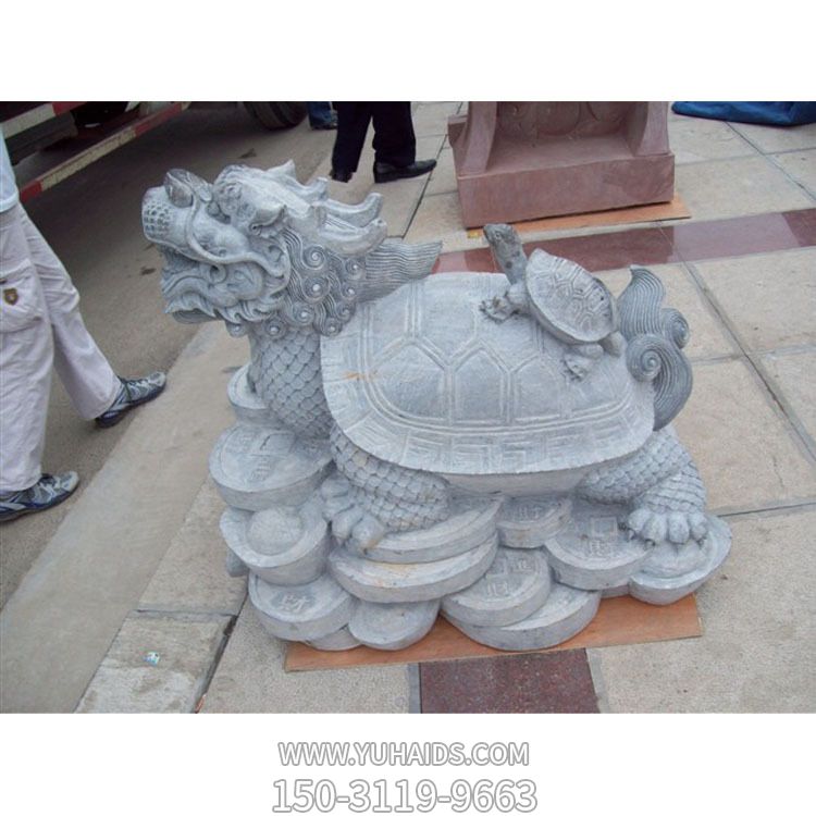 公園里擺放的母子青石石雕創(chuàng)意龍龜?shù)袼?>
                                <h2>公園里擺放的母子青石石雕創(chuàng)意龍龜?shù)袼?參數(shù)說明</h2>
                                                                        <table>
                                      <tr>
                                        <th>產(chǎn)品標(biāo)題</th>
                                        <td>公園里擺放的母子青石石雕創(chuàng)意龍龜?shù)袼?/td>
                                      </tr>
                                      <tr>
                                        <th>發(fā)布時(shí)間</th>
                                        <td>2023-06-08 09:35</td>
                                      </tr>
                                      <tr>
                                        <th>價(jià)格</th>
                                        <td><span>電話咨詢</td>
                                      </tr>
                                                                              <tr>
                                          <th>雕刻內(nèi)容</th>
                                          <td>龍、龍龜</td>
                                        </tr>
                                                                              <tr>
                                          <th>應(yīng)用場所</th>
                                          <td>公園</td>
                                        </tr>
                                                                              <tr>
                                          <th>制作材質(zhì)</th>
                                          <td>石雕、青石、石雕</td>
                                        </tr>
                                                                          </table>
                                <h2>公園里擺放的母子青石石雕創(chuàng)意龍龜?shù)袼?詳細(xì)說明</h2>
                                <p>玉海雕塑是一家綜合性的雕塑公司，擁有多款公園里擺放的母子青石石雕創(chuàng)意龍龜?shù)袼苣Ｐ?，可加工定制多種公園里擺放的母子青石石雕創(chuàng)意龍龜?shù)袼埽С植馁|(zhì)、樣式、風(fēng)格、尺寸大小等方面的調(diào)整修改定制。我們所加工制作的公園里擺放的母子青石石雕創(chuàng)意龍龜?shù)袼苜|(zhì)優(yōu)價(jià)廉，遍布全國多個(gè)省市地區(qū)，想要了解更多案例圖片，請電話或微信咨詢。材質(zhì)、大小、樣式等都可以按需定制，還可根據(jù)您提供給的公園里擺放的母子青石石雕創(chuàng)意龍龜?shù)袼軜訄D進(jìn)行制作！如有相關(guān)需求，歡迎致電（微信同號）：<span>150-3119-9663</span></p>
                                                                <div   class=