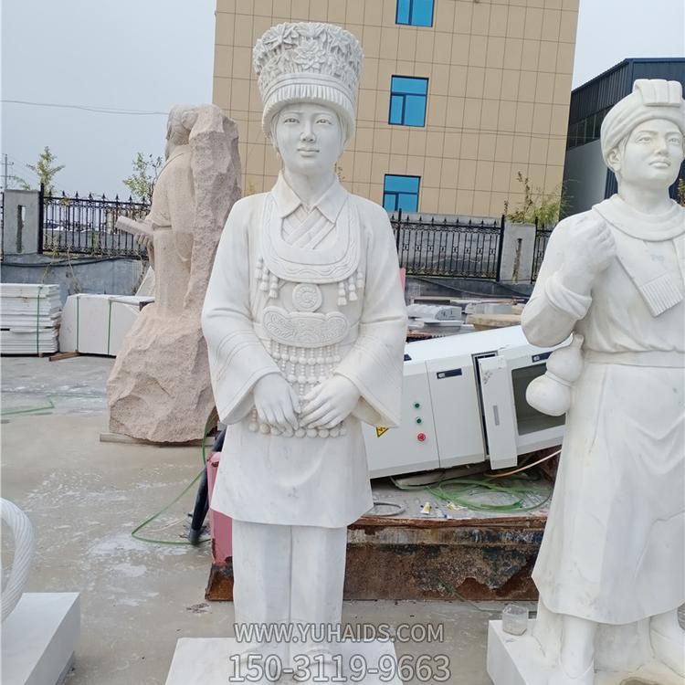 景區(qū)擺放漢白玉雕刻少數民族人物雕像雕塑