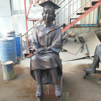 銅雕戶(hù)外景觀人物雕塑