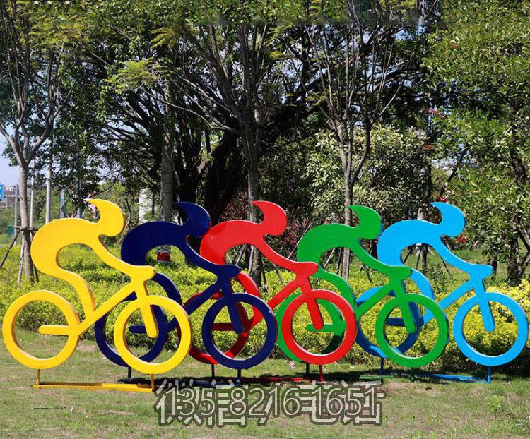 公園草坪不銹鋼剪影抽象騎自行車(chē)抽象人物雕塑