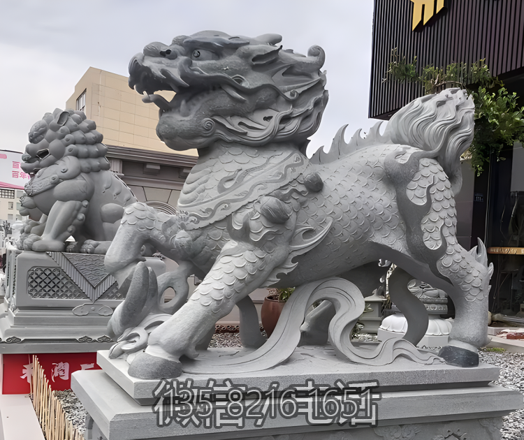 定制創(chuàng)意青石石雕大型神獸招財(cái)動(dòng)物麒麟雕塑
