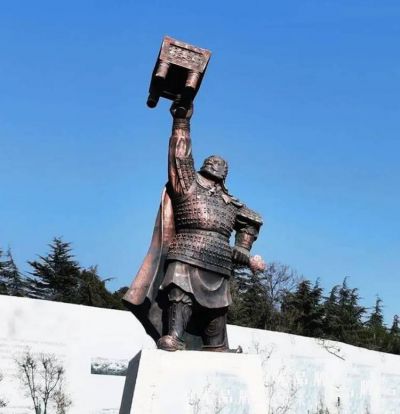 歷史上杰出的軍事家擺件景區(qū)廣場大型玻璃鋼仿銅項(xiàng)羽雕塑